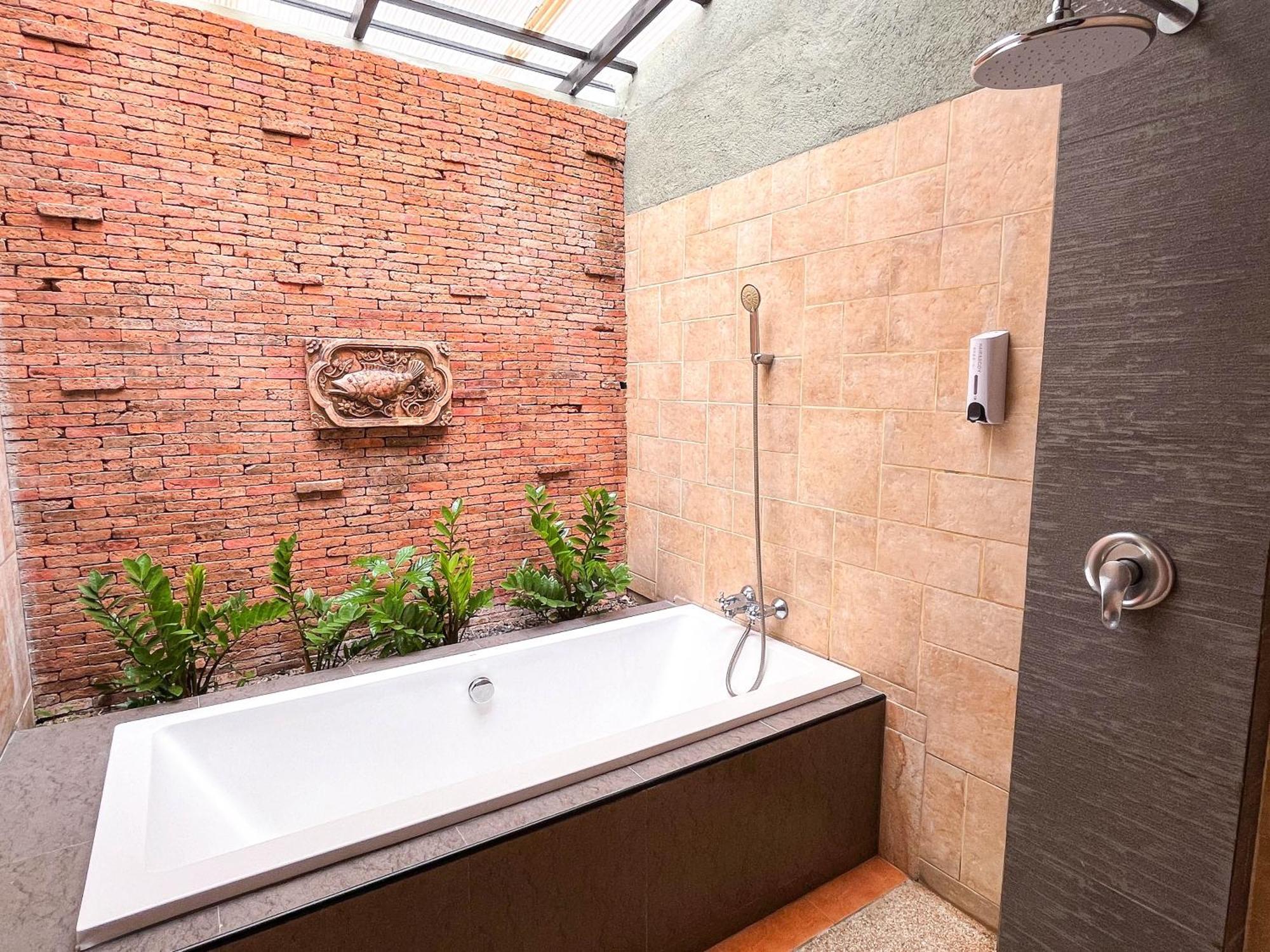 Baleeyan Residence Thalang Pokoj fotografie