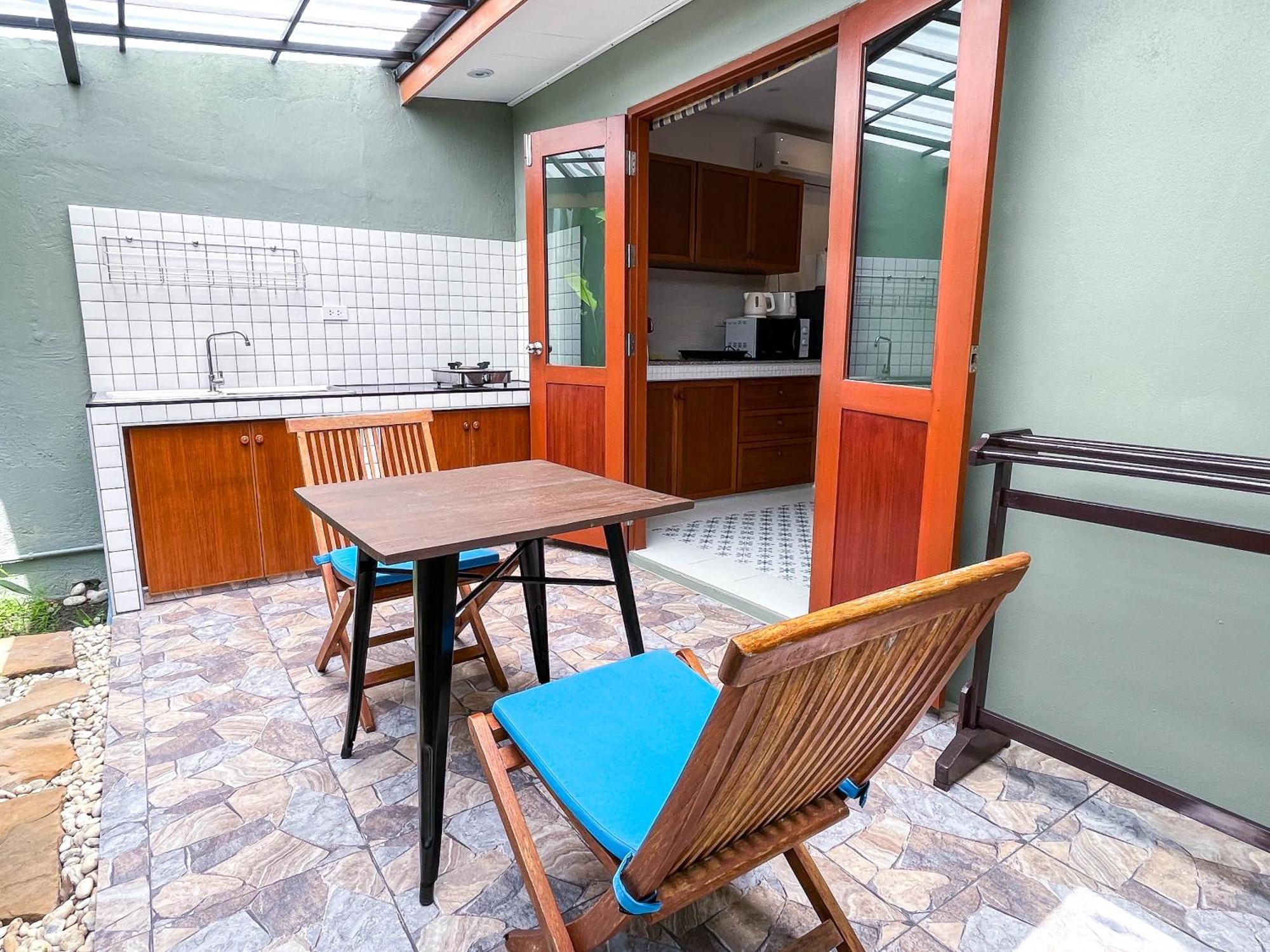 Baleeyan Residence Thalang Pokoj fotografie